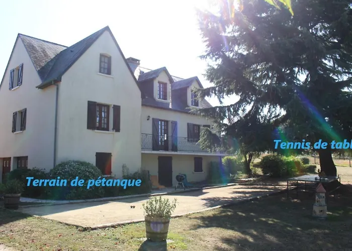 Casa vacanze Grande Avec Jardin Clôturé, Pétanque Et Ping-pong - Idéale Familles - Fr-1-410-182